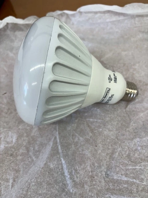Feit Electric Conserv-Energy BR40 LED 17 Watt Flood Light Bulb Soft WHITE - Image 3 of 4