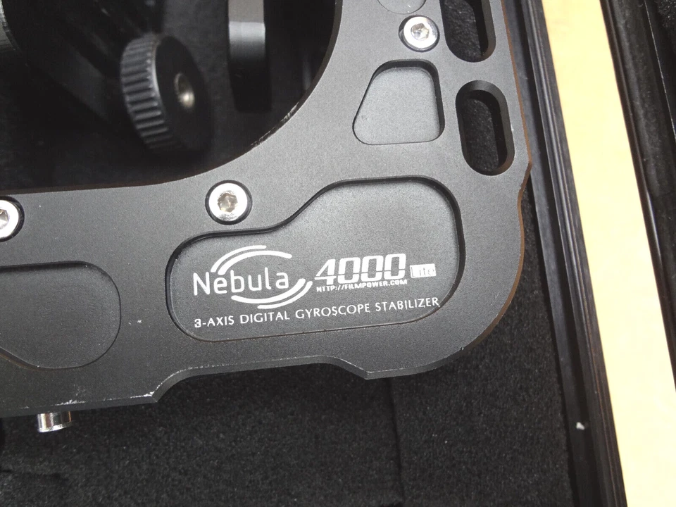 Complete Nebula 4000 3-Axis Gyroscope Stabilizer - Image 4 of 4