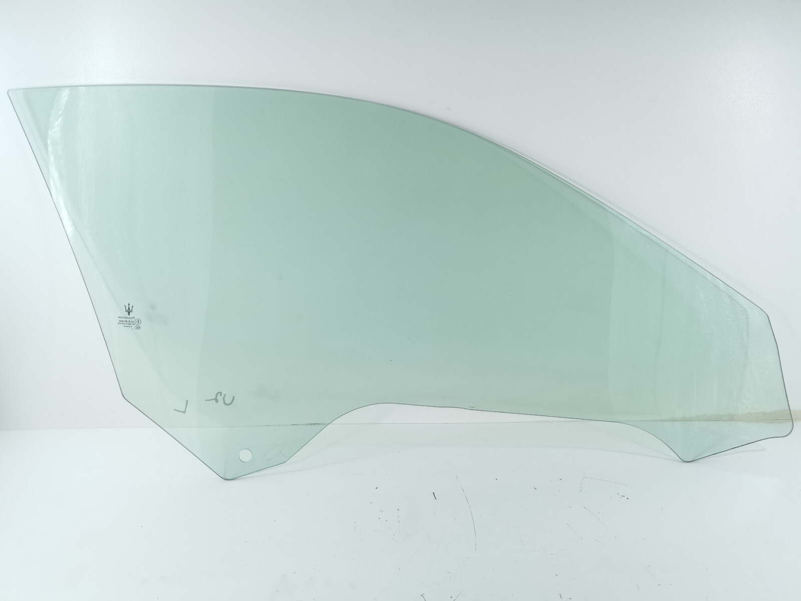 08-19 Maserati GranTurismo M145 Door Window Glass Front Left Driver Side OEM