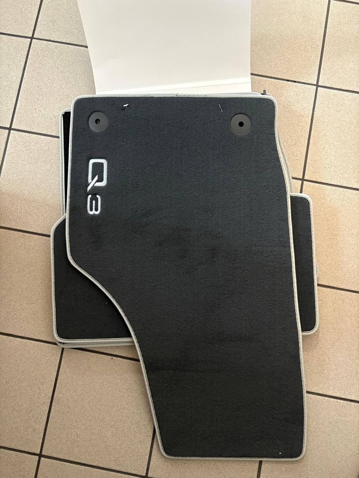 Foto 2 di 3