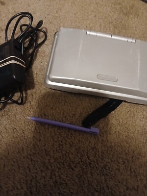 Authentic & Tested Original Gray Nintendo Ds Console With New Charger & Stylus 