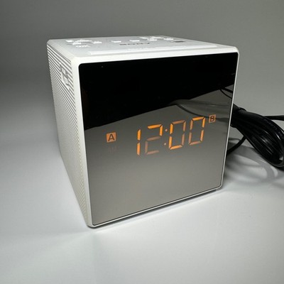 Sony ICF-C1T Alarm Clock Radio FM/AM White Cube w/ Power Cable TESTED WORKING