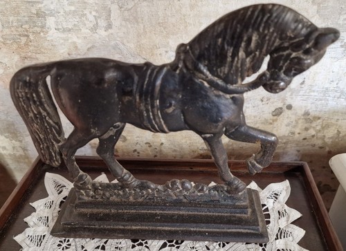 Heavy Vintage Cast Iron Horse Doorstop Victorian Style Prancing Horse Plinth