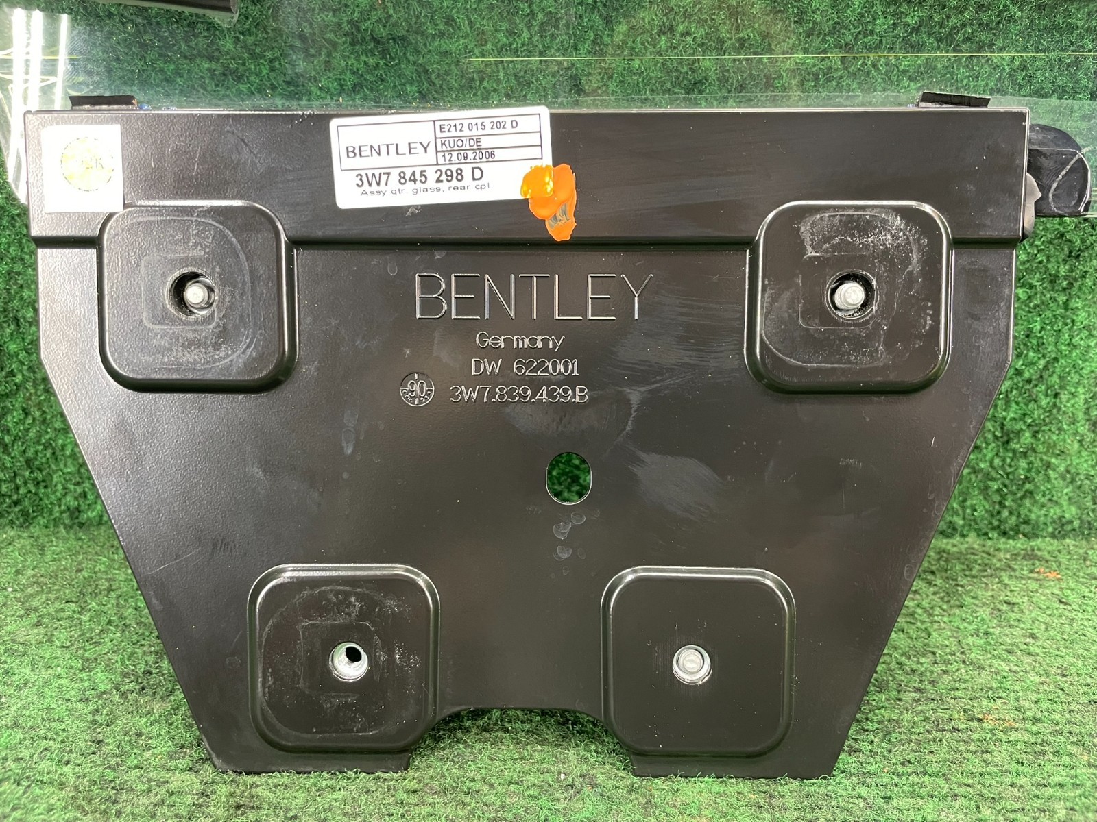 🛑 07-18 Bentley Continental GTC Convertible Rear Right Quarter Window Glass OEM