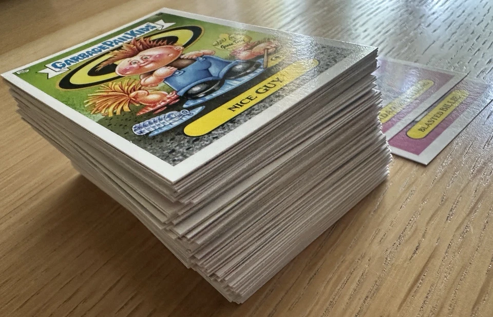Garbage Pail Kids GPK Green Day ¡Juego completo 1a-50b! Adam Bomb! MÁS BARATO EN EBAY Foto 2 de 3