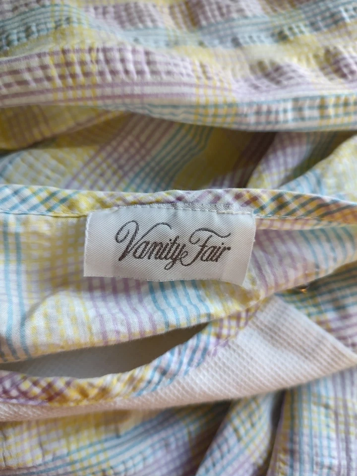 Abrigo bata vintage Vanity Fair House a cuadros Seersucker con bordado floral 3X/4X Foto 3 de 4