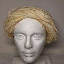 Vintage Off White Feather Cocktail Hat Fascinator 1950-60Style Headpiece Unique