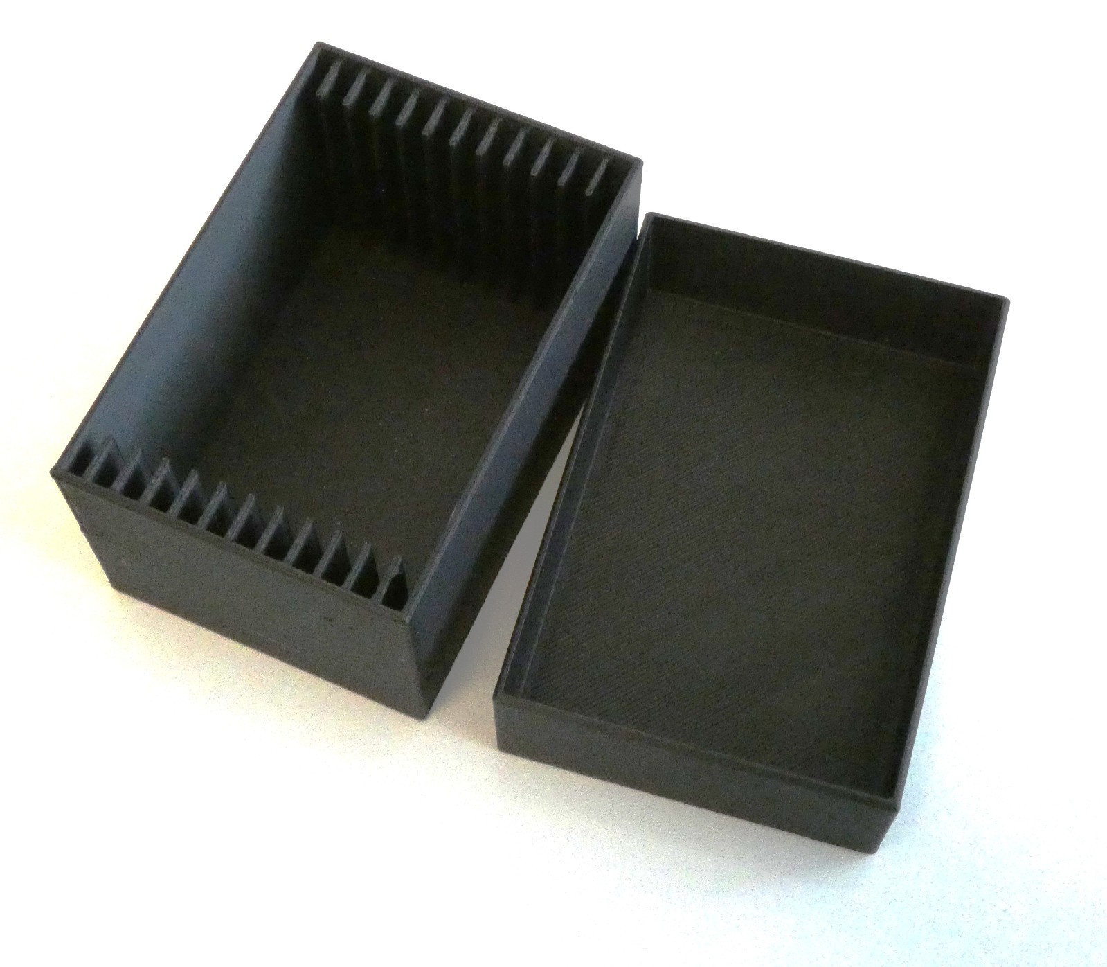 PCMCIA PC Card Holder Storage Box Case Credit Gift Card Desk Drawer Organizer