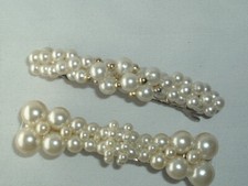 VINTAGE 2 FAUX PEARL HAIR BARRETTES UP DO ACCESSORY