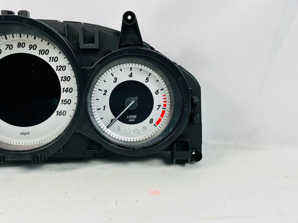 2012-2014 Mercedes-Benz C250 купе спидометр кластер 204-900-38-08 - Изображение 4 из 4