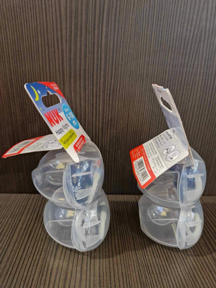 NUK Dummies - Glow In The Dark 2x 2 Pack 6-18m - image 2 of 4