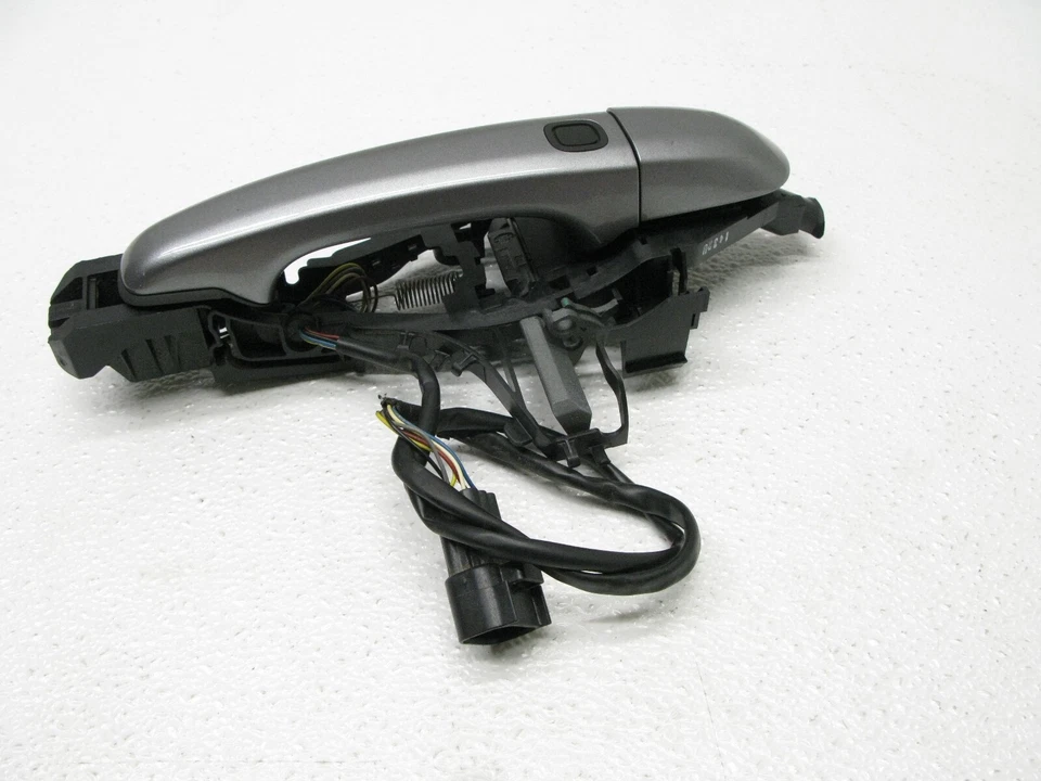 09-15 JAGUAR X250 XF XFR XFR-S MANIJA PUERTA EXTERIOR DERECHA TRASERA OEM 070323 Foto 2 de 4