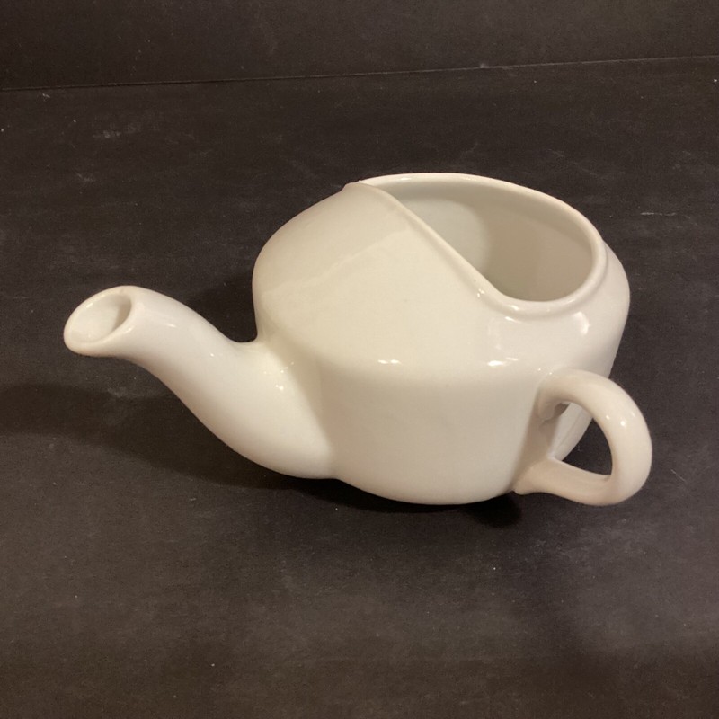 Vintage Infant Baby / Invalid Feeding Cup White Porcelain 1 1/4 Cups