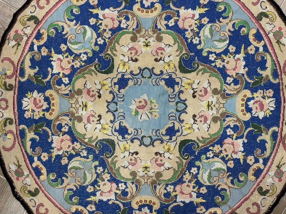 Винтажный круглый французский шерстяной ковер ручной работы с игольчатым наконечником Aubusson 3x3 фута - Изображение 2 из 4
