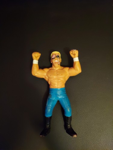 Sting Wrestling Action Figure Vintage 1990 WCW Gal...