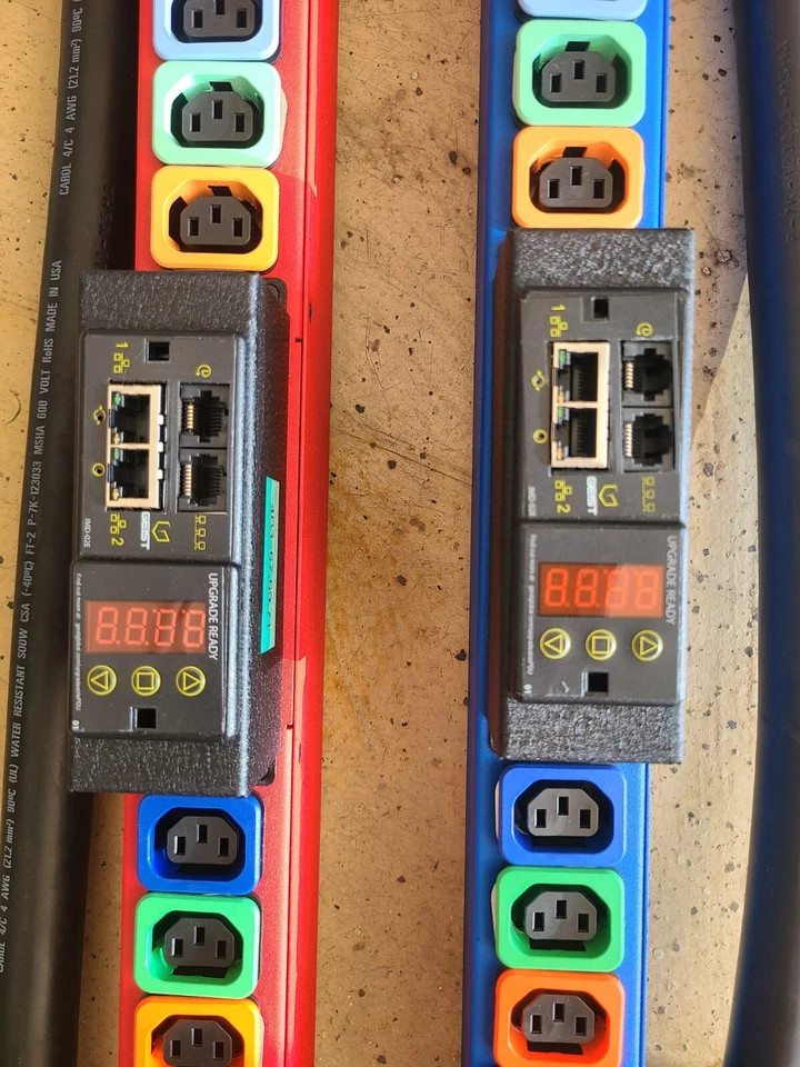 Vertiv Rack PDU-In/Out Monitored-Switched-[24xC13][6xC19]  - Image 2 of 4