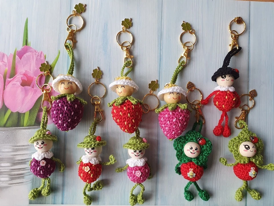 🍀Glücksbringer🍓Erdbeere Himbeere Brombeere Talisman Schlüsselanhänger gehäkelt