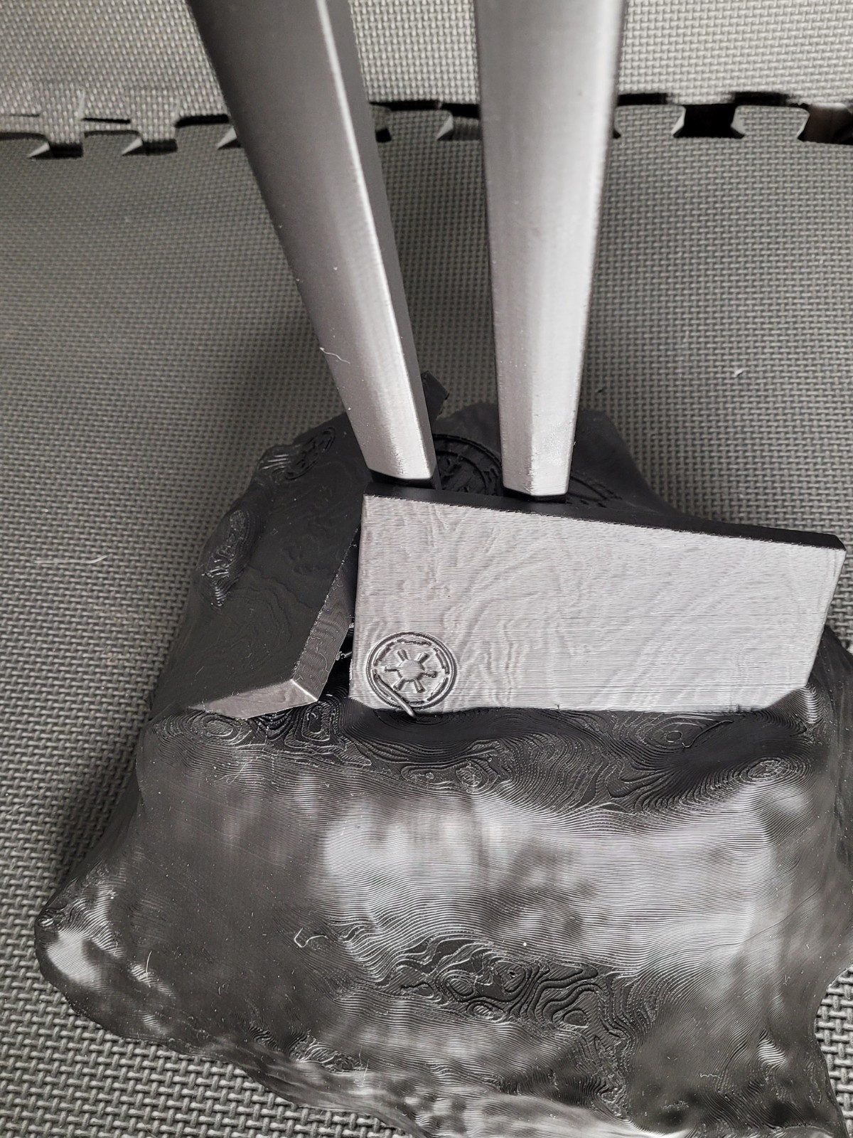 Picture 2 of 4