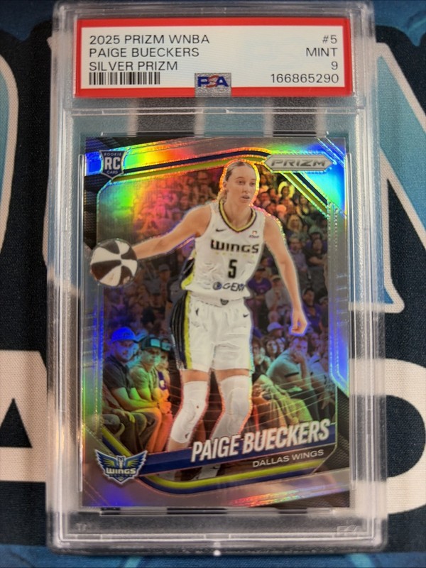 PSA 9 2025 Panini Prizm WNBA Paige Bueckers Silver Rookie RC #5