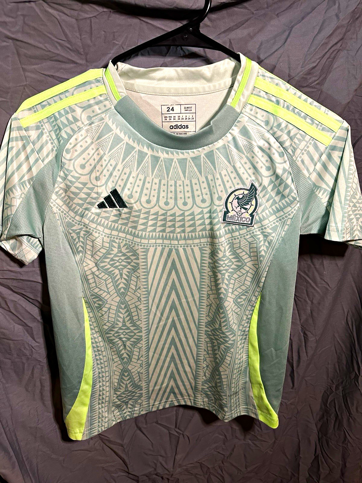 Authentic Adidas Mexico National Team 2024  Soccer Jersey Slim Fit Size 24 