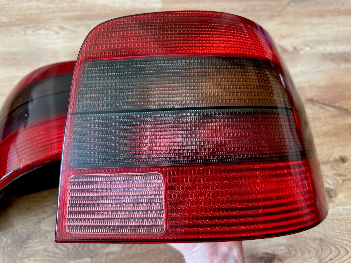 VW Golf Mk4 GTI Tail Light Tail Lamp Rear Light HELLA Smoke Right