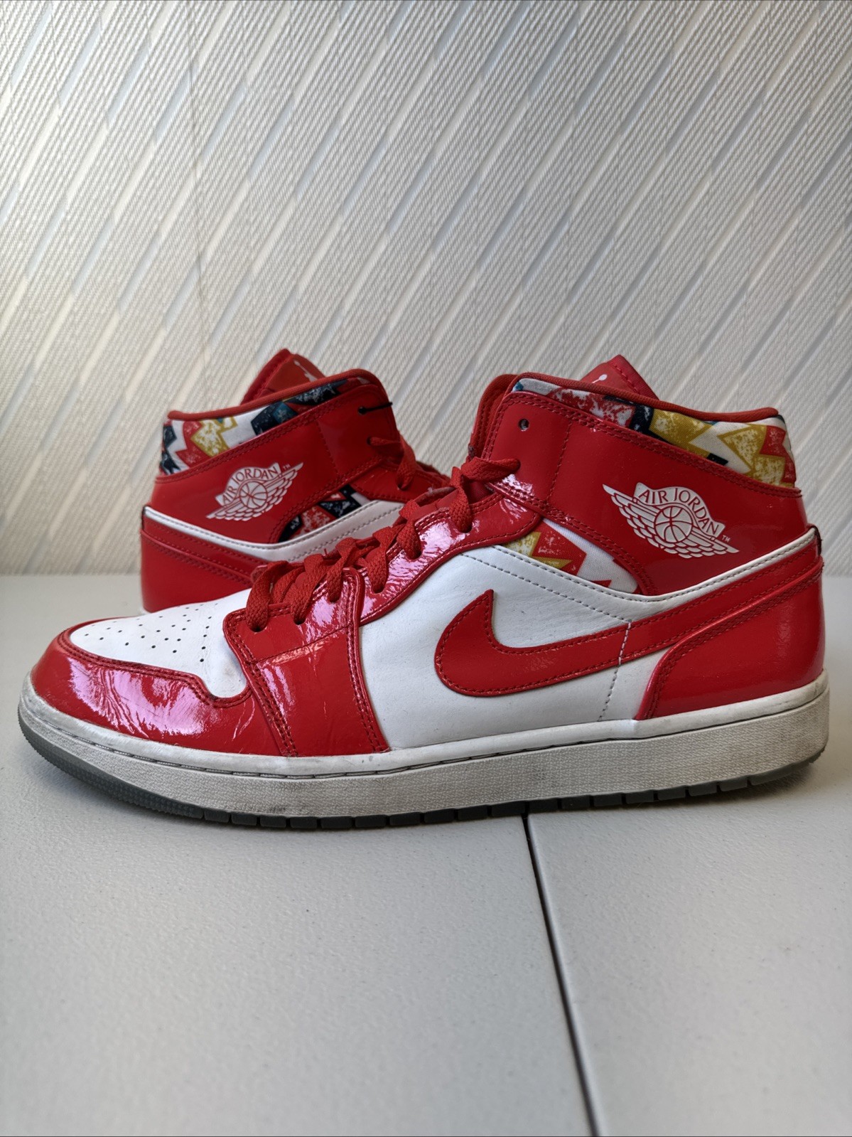 Nike Air Jordan 1 Mid SE "Barcelona Sweater" Red DC7294-600 Men's Size 13