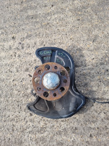 MERCEDES C CLASS W204 2007-2014 DIESEL DRIVERS SIDE FRONT WHEEL HUB - 第 1/4 張圖片
