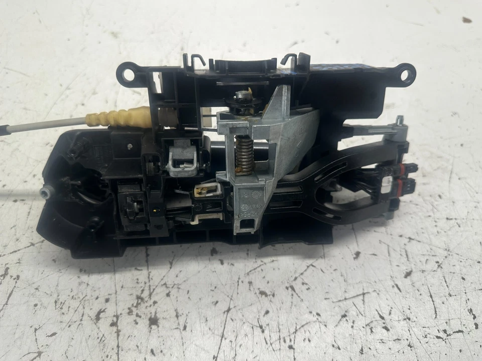 H309129 2011-2016 BMW 535i GT 550i GT MANIJA PUERTA EXTERIOR DELANTERO LADO PASAJERO Foto 4 de 4