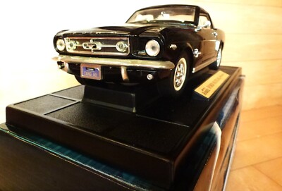 Solido  black Ford Mustang  Hardtop 1964 1/2   1:18 OVP