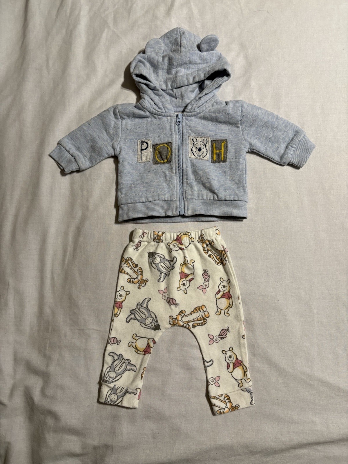 Winnie the Pooh Disney Parks Baby Outfit Set Pants Hoodie With Ears Sz 3 Months