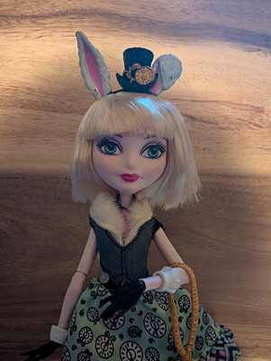 Bunny Blanc Ever After High (Including Diary)