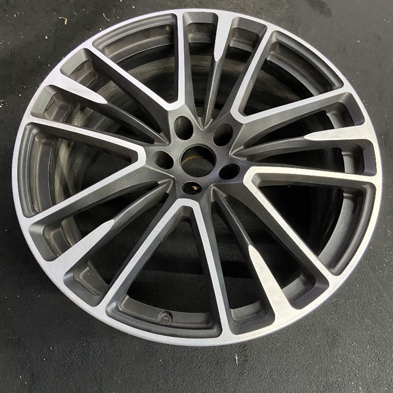 Rear Maserati Levante OEM Wheel 21” 2019-2024 Factory Original Rim 670151426