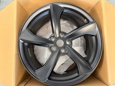 2026 Tesla Model Y 19” Crossflow OEM Wheels (Set of 4) – Like New