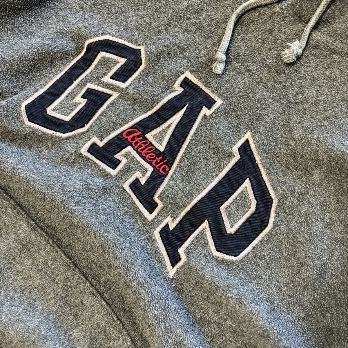 90s Vintage GAP Athletic Logo Embroidery Gray Fleece Pullover 