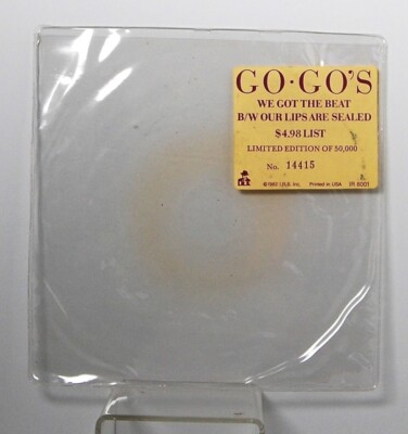 GO GO'S We Got The Beat / Our Lips Are Sealed 7 GO GO'S We Got The Beat / Our Lips Are Sealed 7
