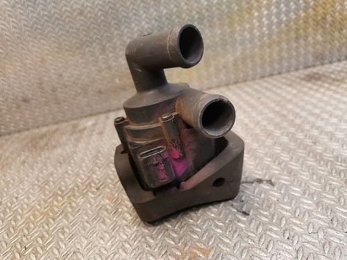BMW 5 F10 F11 520 D Zusätzliche Hilfswasserpumpe 9230234 2.0 Diesel