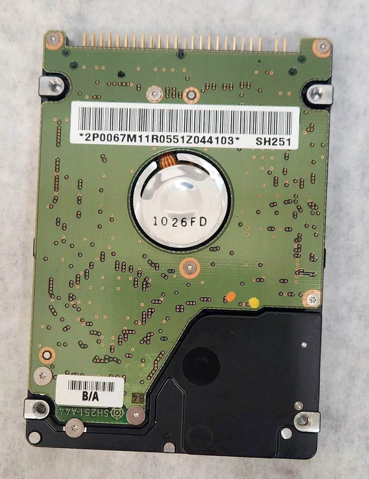 Hitachi DK23BA-10 10Gb 512Kb 4200Rpm ATA-66 2.5-Inch Internal Hard Drive - Image 2 of 4