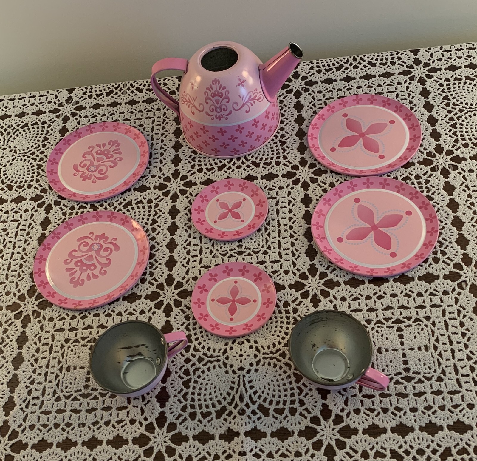 Whimsy and Wonder Childs Dish Play Set Plates Teapot Cups Pink White 9 Pieces