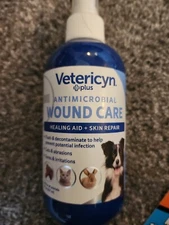 Vetericyn Plus Antimicrobial Wound Care Healing Aid + Skin Repair, 8oz
