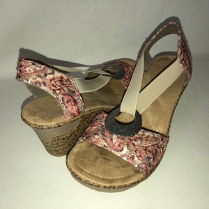 rieker pink sandals