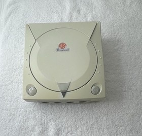 SEGA Dreamcast Console Bundle Lot with 4 games & More- Cleaned-Tested- READ