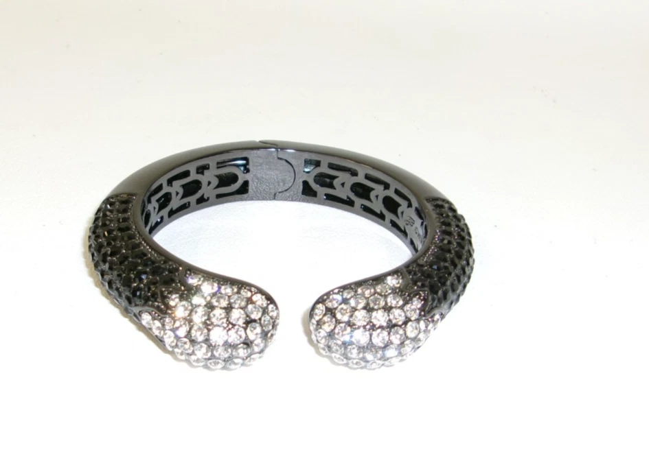 Brazalete Joan Boyce Cristal Swarovski Negro Foto 3 de 3