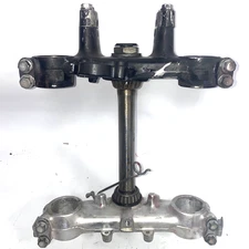 1983 HONDA XL600R FRONT FORK TRIPLE CLAMP 53200-MG2-000 53230-MG2-000 OEM VTG 83