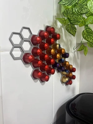 Soporte para cápsulas de café Nespresso - Diseño de panal (montado en la pared, 7 disparos) - Imagen 1 de 4