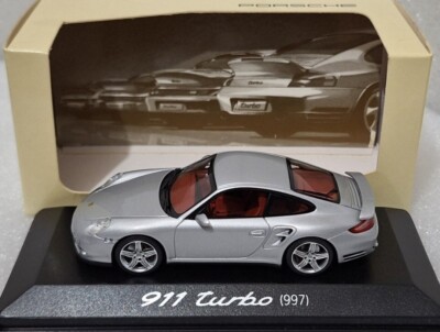 Porsche 911 (997) Turbo 2006 Silver 1:43 Minichamps WAP 020 132 16