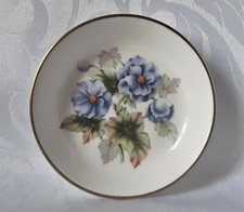 ROYAL WORCESTER FLORENA UNTERSETZER KNOCHENPORZELLAN SCHMUCKSCHALE BLAUE UND GELBE BLUMEN