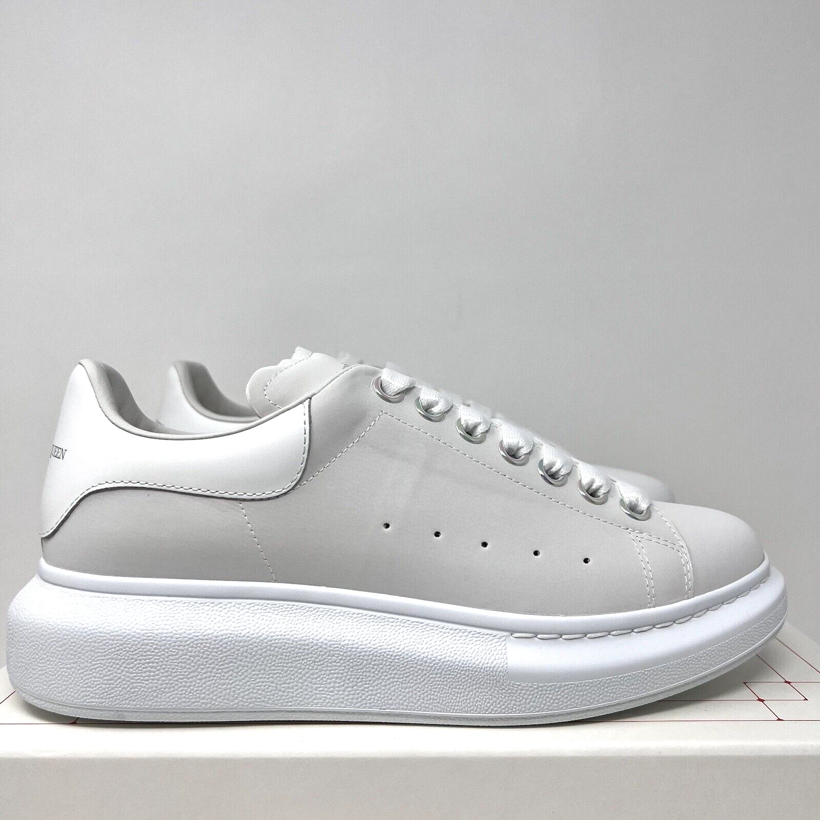 Alexander McQueen — Alexander McQueen Women's Oversized Sneakers Size 39 EU/ 9 White Iridescent