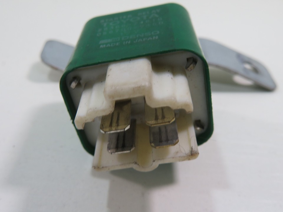 TOYOTA MR2 MK2 SW20 STARTER RELAY (CLIPS BROKEN) 2830074010 19901999