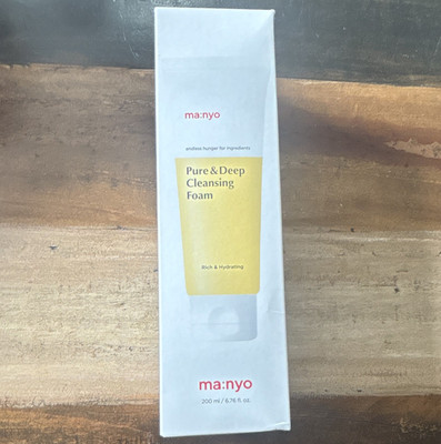 ma:nyo Pure & Deep Foaming Face Cleanser Ceramides HA Vegan 200ml