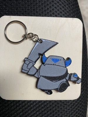 CLASH ROYALE MINI PEKKA KEYCHAIN/MAGNET